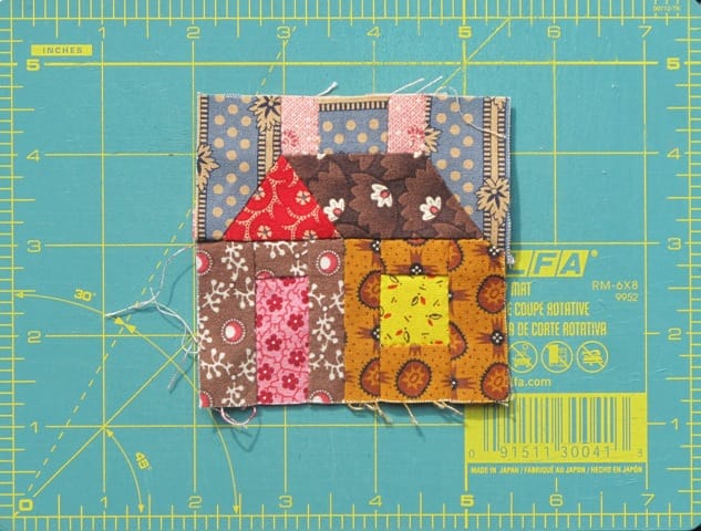 tiny house quilt block